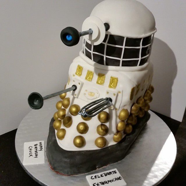 3D Sculpted Dalek Cake